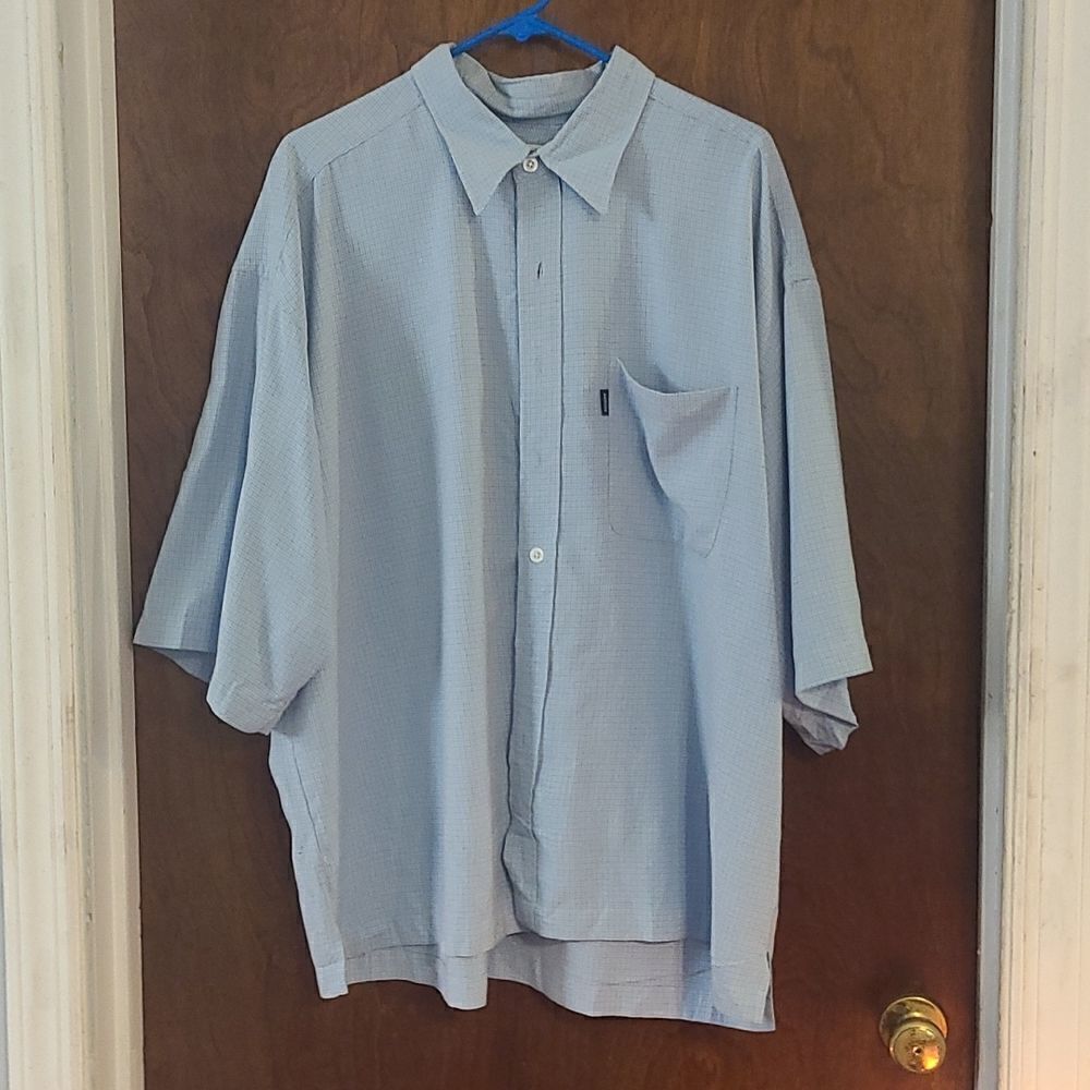 American Outfitters Men's XXL Blue Short Sleeved Button Down The Front Shirt